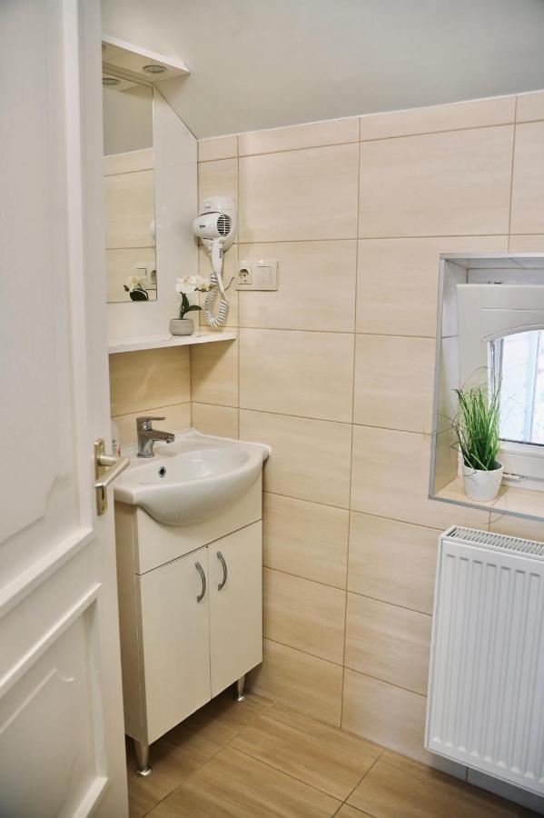 Villa Terrazza Balatongyorok Ngoại thất bức ảnh